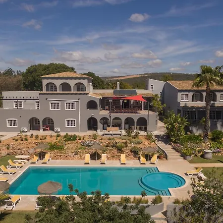 Semesterbostad Canaan Boutique Casa Do Monte By Get Your